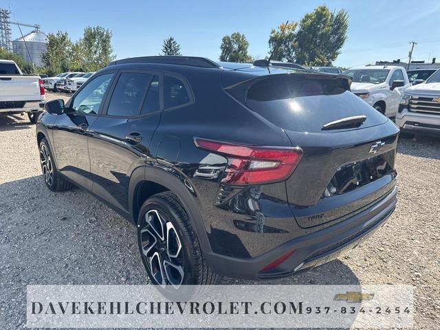 Photo of 2025 Mosaic Black Metallic Chevrolet Trax