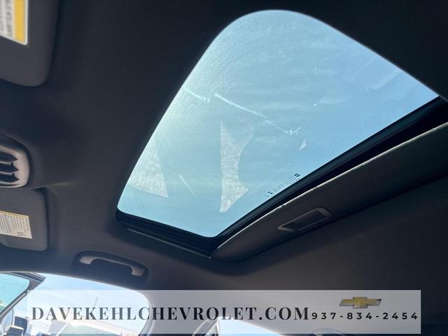 Photo of 2025 Mosaic Black Metallic Chevrolet Trax