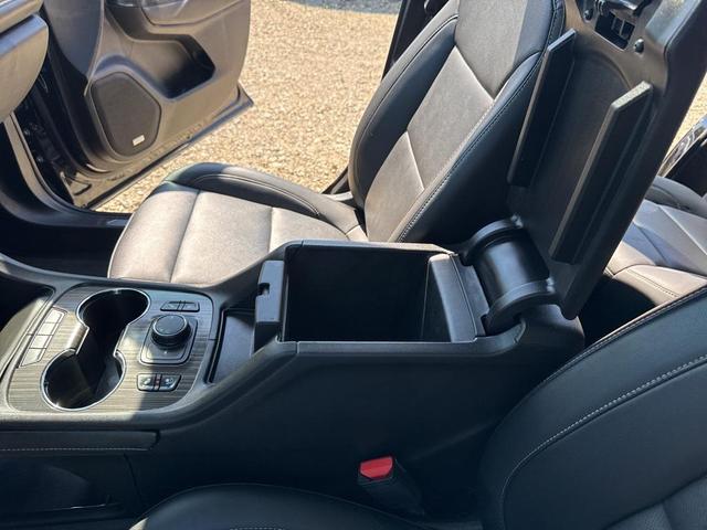 Photo of 2022 Ebony Twilight Metallic GMC Acadia