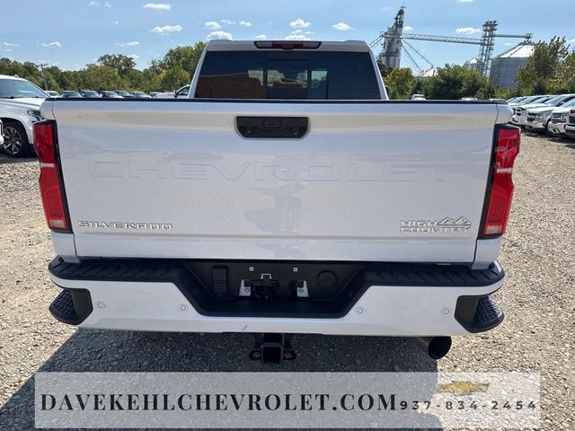 Photo of 2024 Summit White Chevrolet Silverado 2500