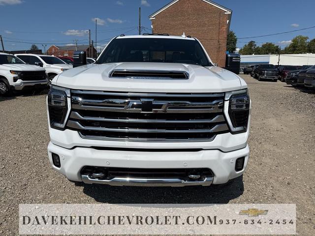 Photo of 2024 Summit White Chevrolet Silverado 2500