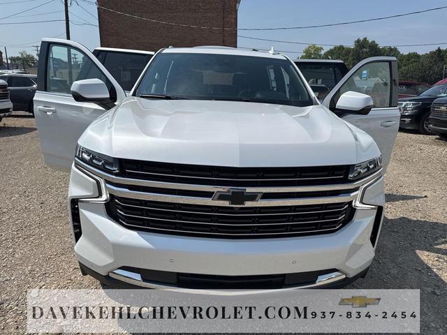 Photo of 2023 Iridescent Pearl Tricoat Chevrolet Tahoe