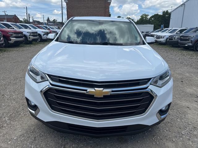 Photo of 2018 Summit White Chevrolet Traverse