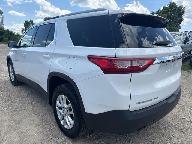 Photo of 2018 Summit White Chevrolet Traverse