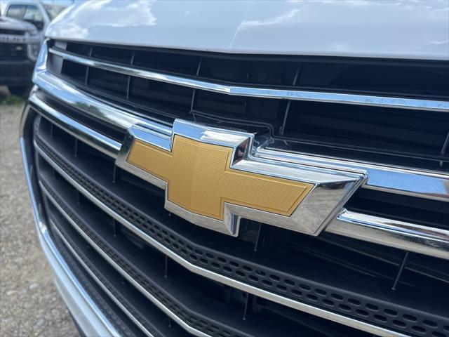 Photo of 2018 Summit White Chevrolet Traverse
