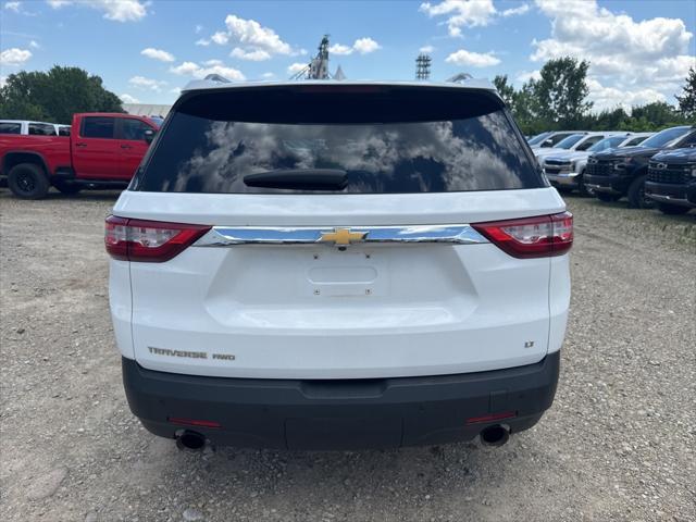 Photo of 2018 Summit White Chevrolet Traverse
