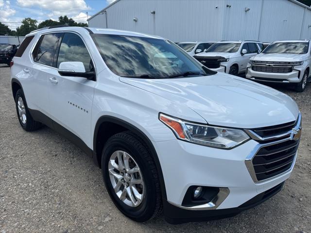 Photo of 2018 Summit White Chevrolet Traverse