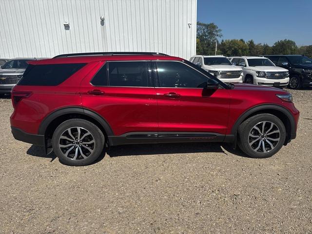 Photo of 2020 Rapid Red Metallic Tinted Clearcoat Ford Explorer