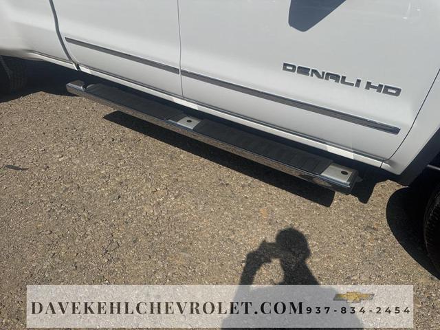 Photo of 2015 Summit White GMC Sierra 3500