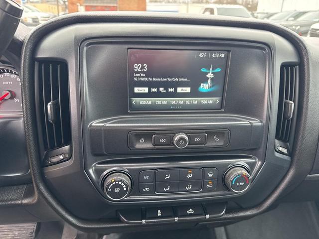 Photo of 2018 Silver Ice Metallic Chevrolet Silverado 1500