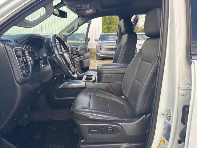 Photo of 2022 Summit White Chevrolet Silverado 3500
