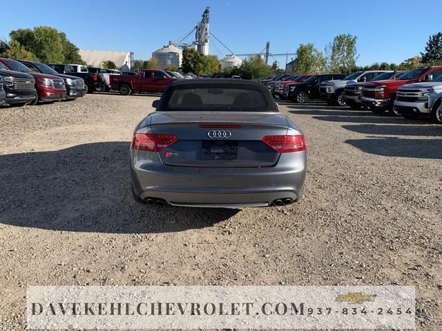 Photo of 2012 Monsoon Gray Metallic Audi S5