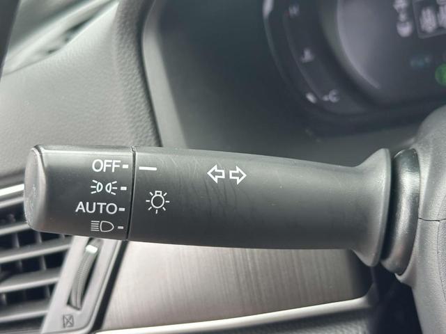 Photo of 2022 White Honda Accord