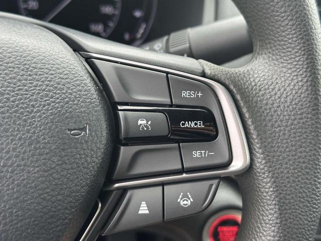 Photo of 2022 White Honda Accord