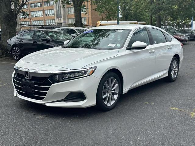 Photo of 2022 White Honda Accord