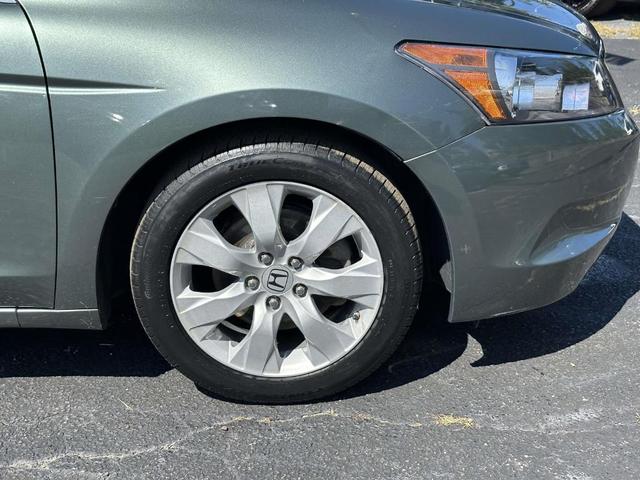 Photo of 2010 Mystic Green Metallic Honda Accord