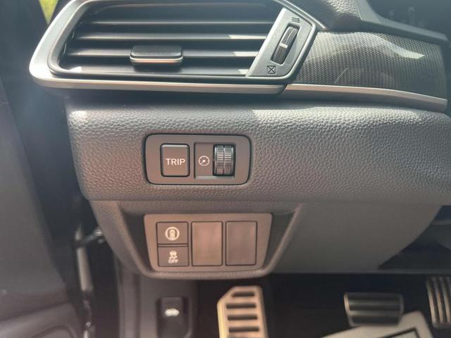 Photo of 2022 Crystal Black Pearl Honda Accord