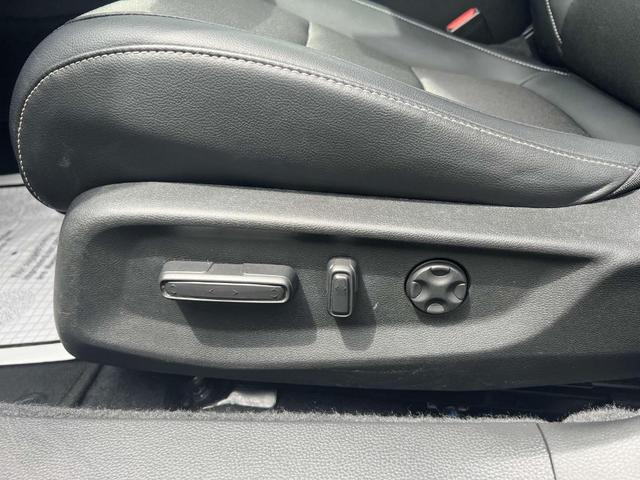 Photo of 2022 Crystal Black Pearl Honda Accord
