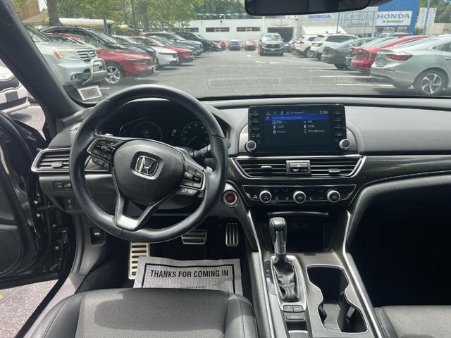 Photo of 2022 Crystal Black Pearl Honda Accord