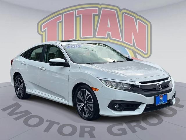 Photo of 2016 White Orchid Pearl Honda Civic