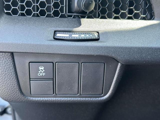 Photo of 2024 Urban Gray Pearl Honda CR-V