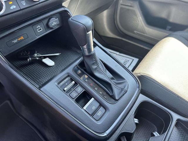 Photo of 2024 Urban Gray Pearl Honda CR-V
