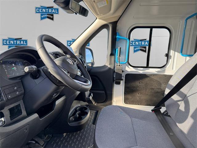 Photo of 2024 Bright White Clearcoat RAM ProMaster 3500