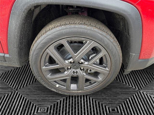 Photo of 2025 Red Hot Pearlcoat Jeep Compass