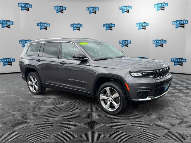 Photo of 2022 Baltic Gray Metallic Clearcoat Jeep Grand Cherokee L