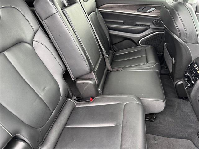 Photo of 2022 Baltic Gray Metallic Clearcoat Jeep Grand Cherokee L