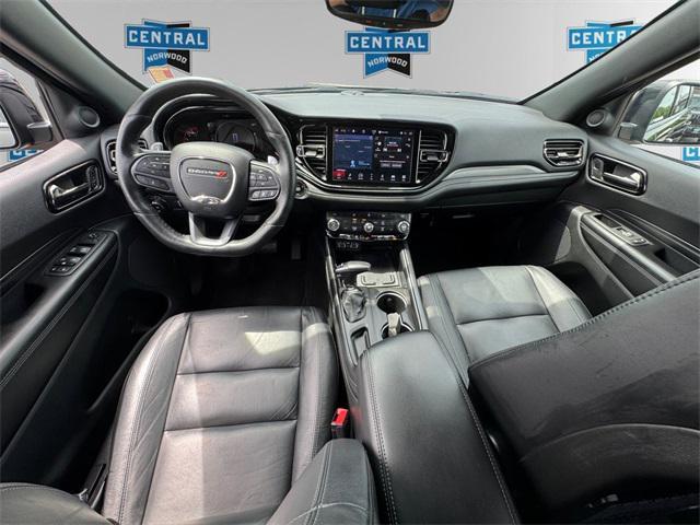 Photo of 2022 DB Black Crystal Clearcoat Dodge Durango