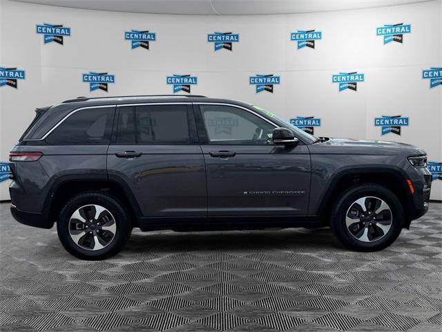 Photo of 2022 Baltic Gray Metallic Clearcoat Jeep Grand Cherokee 4xe