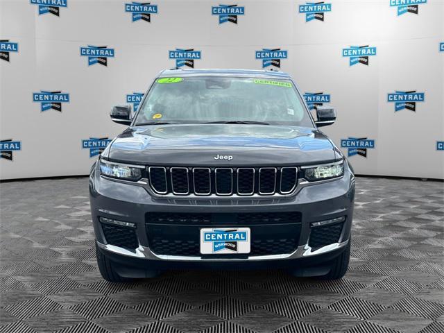 Photo of 2022 Baltic Gray Metallic Clearcoat Jeep Grand Cherokee L