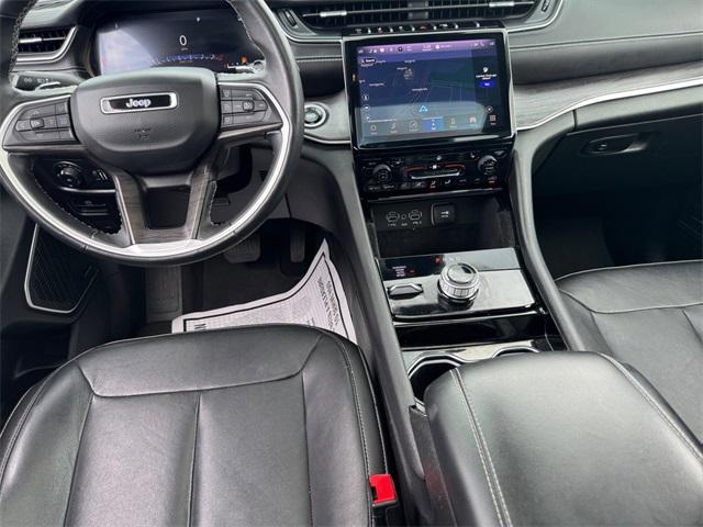 Photo of 2022 Baltic Gray Metallic Clearcoat Jeep Grand Cherokee L