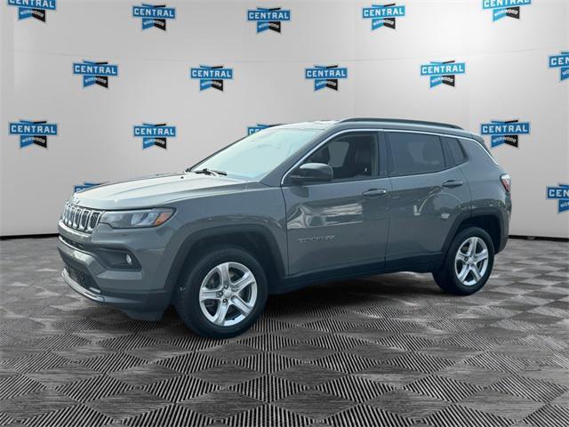 Photo of 2023 Sting-Gray Clearcoat Jeep Compass