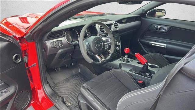 Photo of 2017 Race Red Ford Mustang
