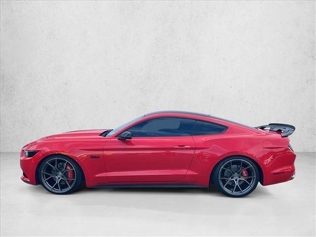 Photo of 2017 Race Red Ford Mustang