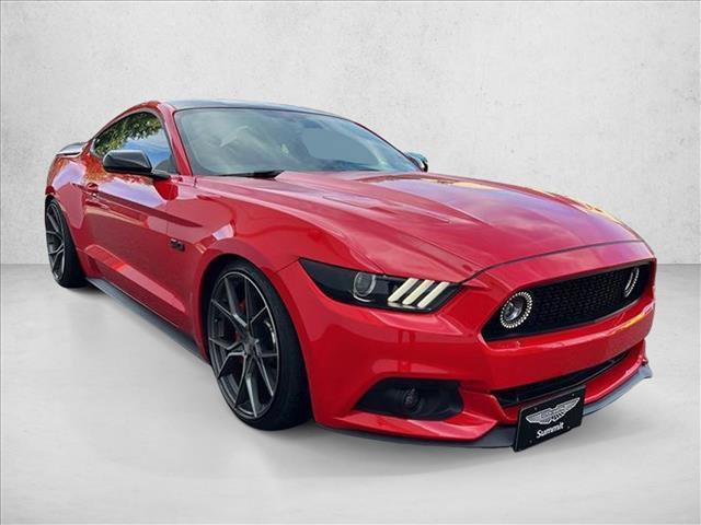 Photo of 2017 Race Red Ford Mustang
