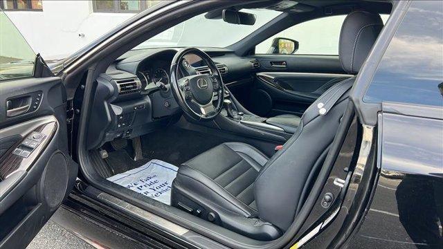 Photo of 2019 Obsidian Black Lexus RC 300