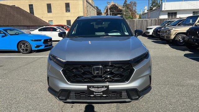 Photo of 2023 Lunar Silver Metallic Honda CR-V Hybrid