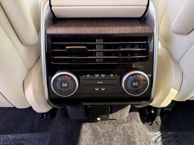 Photo of 2024 Fuji White Land Rover Range Rover