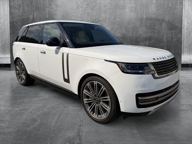 Photo of 2024 Fuji White Land Rover Range Rover