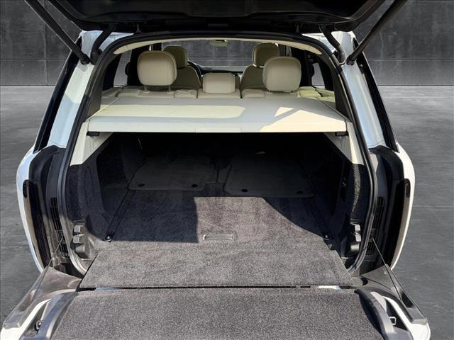 Photo of 2024 Fuji White Land Rover Range Rover