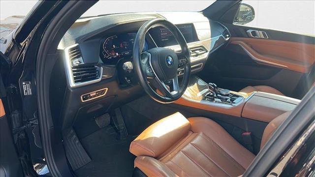 Photo of 2019 Black Sapphire Metallic BMW X5