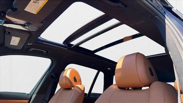 Photo of 2019 Black Sapphire Metallic BMW X5
