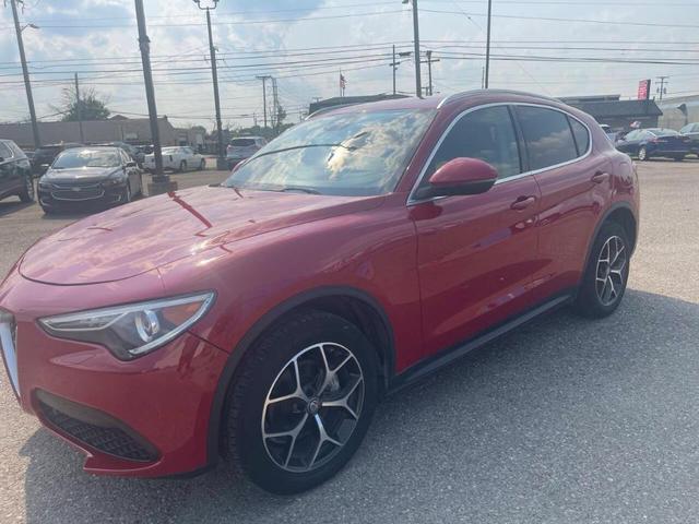 Photo of 2018 Red Alfa Romeo Stelvio