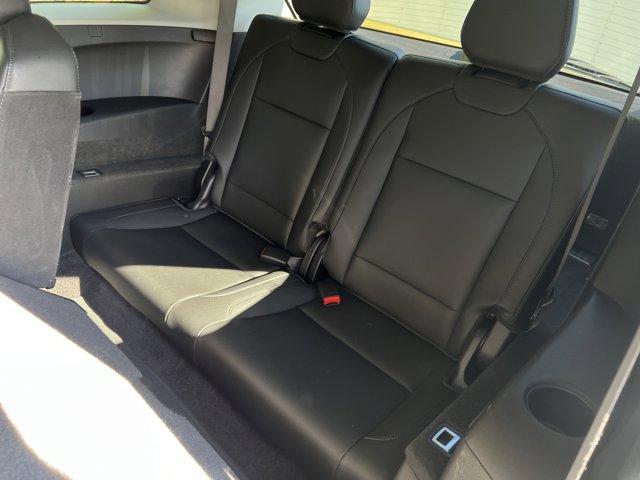 Photo of 2018 Lunar Silver Metallic Acura MDX