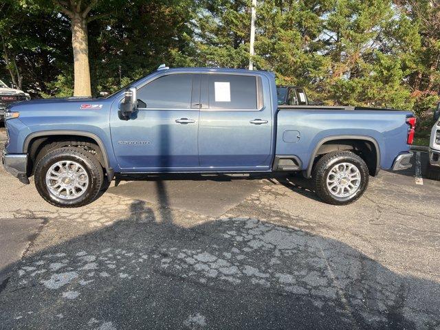 Photo of 2025 Lakeshore Blue Metallic Chevrolet Silverado 2500