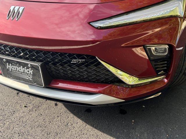 Photo of 2024 Cinnabar Metallic Buick Envista