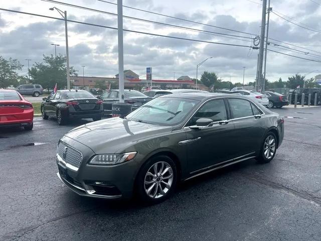 Photo of 2017 Spruce Green Lincoln Continental